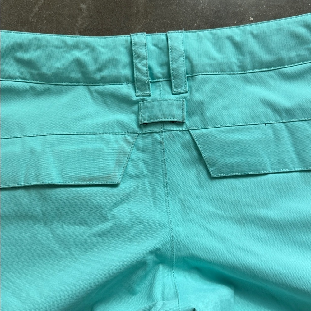 DC Snowboard Pants - Picture 9 of 11